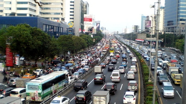 Interkoneksi Ekonomi, Aglomerasi, dan Urbanisasi Jakarta